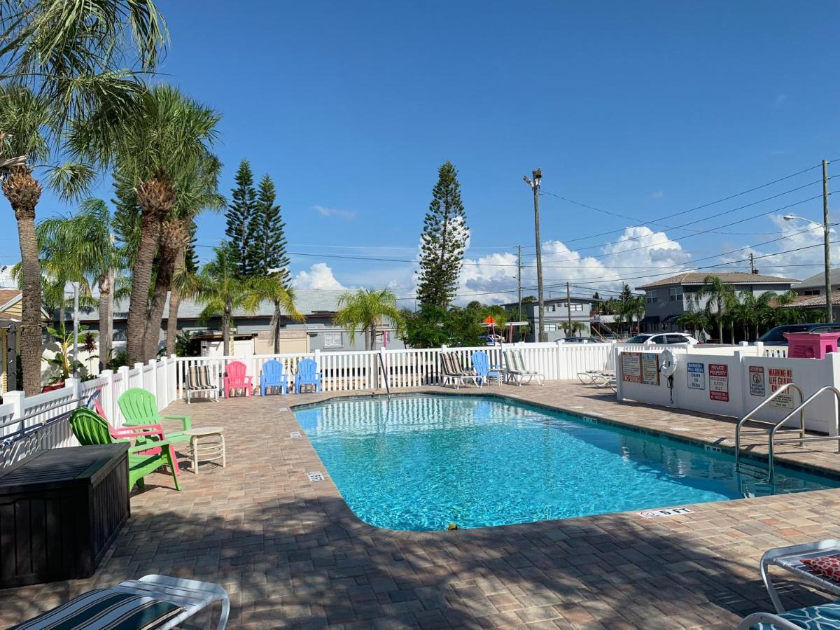 Bella Sirena Inn St. Pete Beach Eksteriør billede